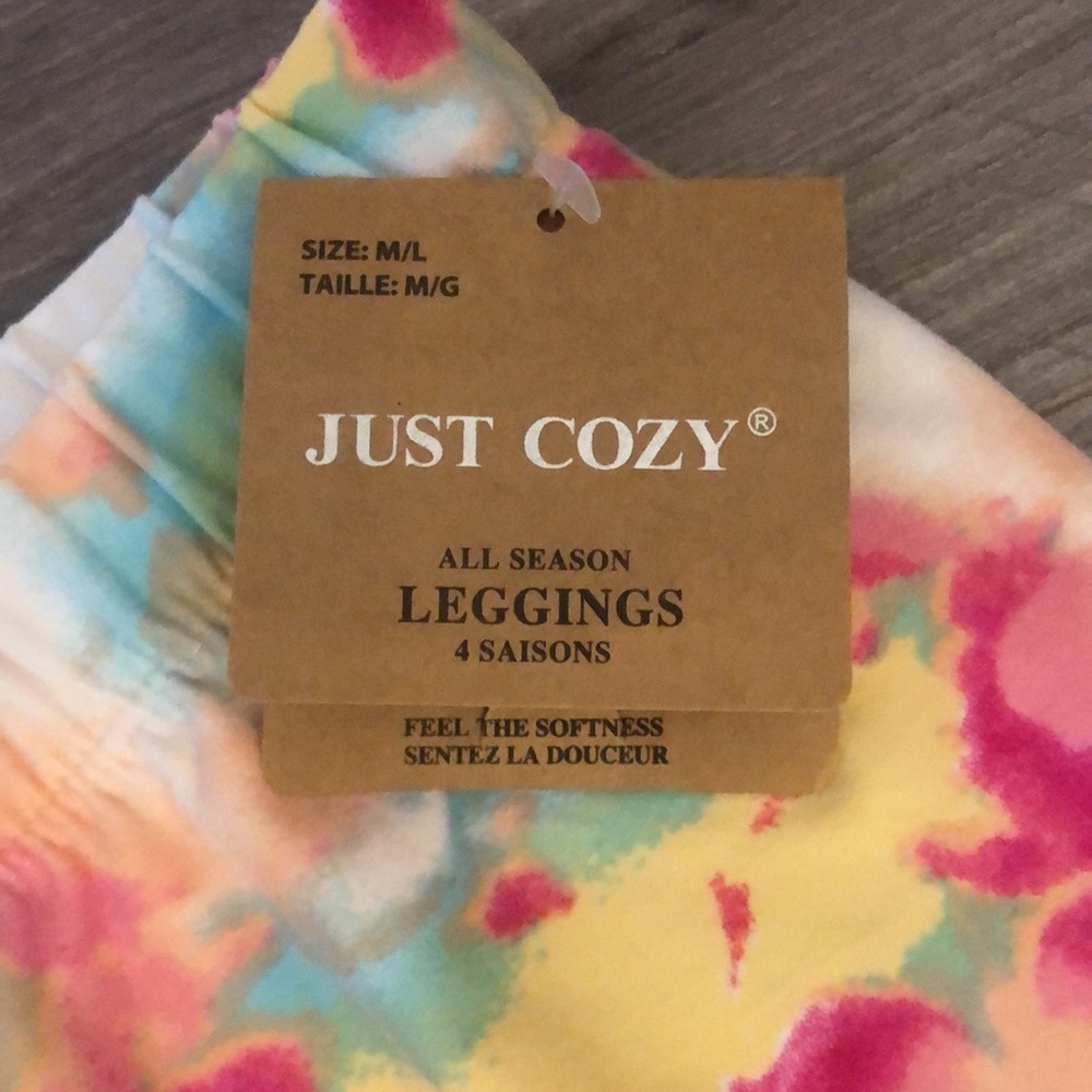 NWT Tie dye flower 🌺 🌸 Just Cozy Leggings - Picture 4 of 5
